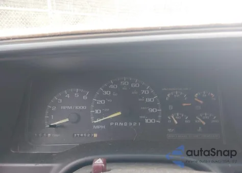 1999 GMC Yukon Sle z USA, uszkodzony, nr VIN 1GKEC13R7XJ770539